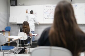 premio-jovem-cientista-recebe-inscricoes-ate-dia-31