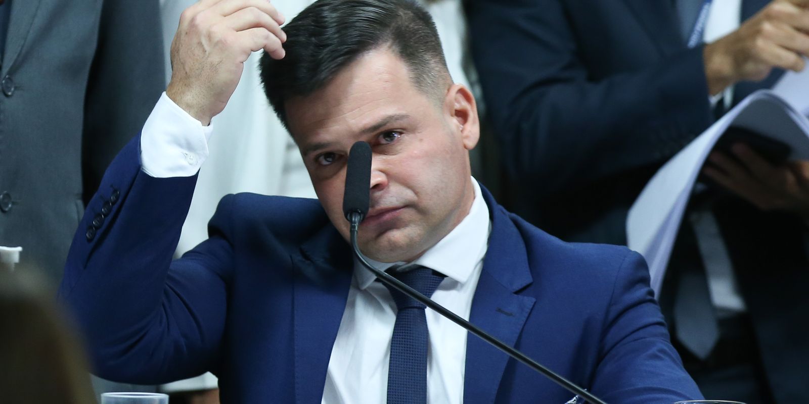 ex-diretor-da-prf-nega-ter-determinado-operacao-para-barrar-eleitores