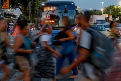 ibge-vai-ajustar-dados-passados-de-desemprego;-entenda-o-porque