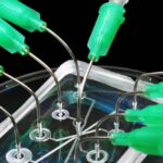 microfluidica:-um-laboratorio-que-cabe-na-palma-da-mao-e-no-futuro-do-pre-sal
