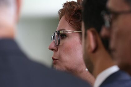 entenda-a-situacao-de-carla-zambelli-apos-prisao-na-italia