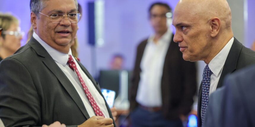 dino-se-solidariza-e-elogia-moraes,-alvo-de-novas-sancoes-dos-eua