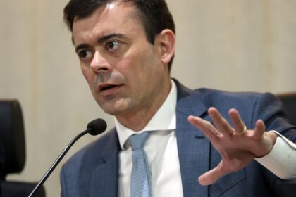 tarifaco-nao-deve-afetar-investimentos-dos-eua-no-brasil