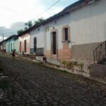 os-altos-precos-das-moradias-em-el-salvador-prejudicam-os-moradores-locais