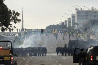 stf-responsabilizou-1.190-pessoas-por-atos-antidemocraticos-de-2023