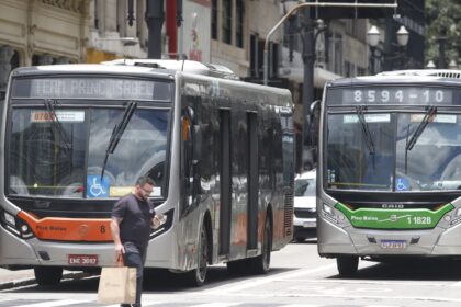 setor-de-servicos-cresce-0,3%-em-junho-e-atinge-patamar-recorde