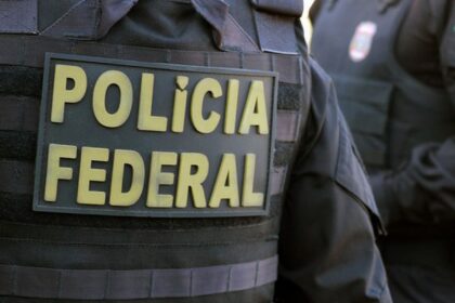 pf-prende-funcionario-da-caixa-que-fraudava-beneficios-previdenciarios