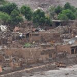 caso-samarco:-programa-de-indenizacao-chega-a-300-mil-pedidos