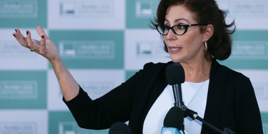 nunes-vota-por-absolvicao,-mas-maioria-do-stf-condena-carla-zambelli