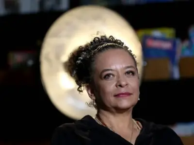 uma-mulher-negra-e-eleita-para-a-academia-brasileira-de-letras-pela-primeira-vez-em-128-anos