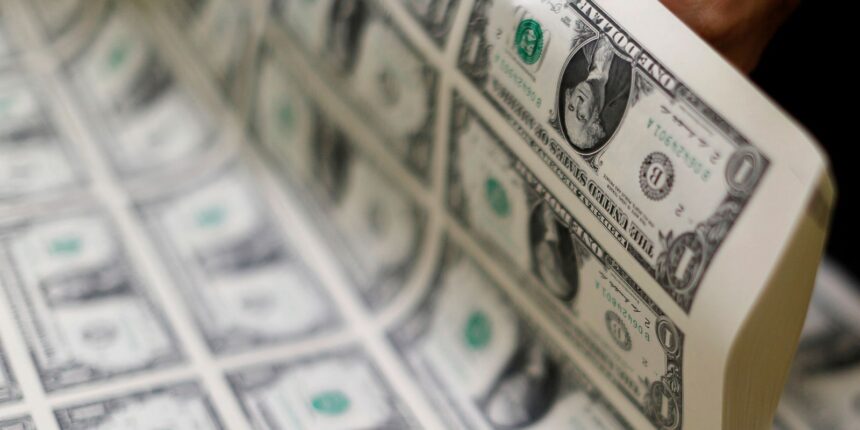 dolar-cai-para-r$-5,47-um-dia-apos-estresse-com-lei-magnitsky