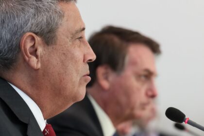 pf:-braga-netto-violou-proibicao-de-manter-contato-com-bolsonaro