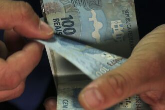 governo-comeca-a-transferir-emprestimos-antigos-para-app-do-consignado