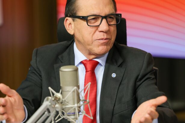 ministro-minimiza-impacto-do-tarifaco-no-mercado-de-trabalho