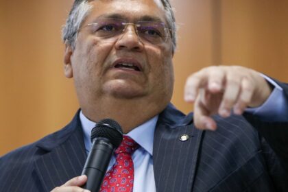 dino-diz-que-stf-nao-pode-ceder-a-coacoes,-chantagens-e-ameacas