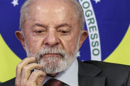 lula-critica-atuacao-de-eduardo-bolsonaro-nos-eua-e-defende-cassacao