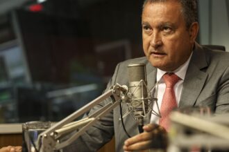 rui-costa:-revisao-de-tabela-do-ir-movimentara-a-economia-do-pais