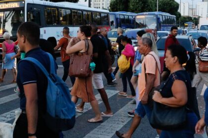 brasil tem-queda-na-desigualdade-em-educacao,-emprego-e-meio-ambiente