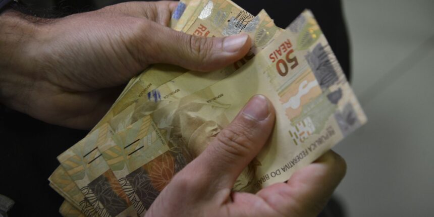 proposta-do-orcamento-de-2026-preve-salario-minimo-de-r$-1.631