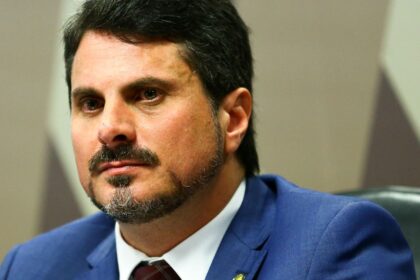 moraes-suspende-uso-de-tornozeleira-pelo-senador-marcos-do-val