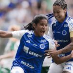 cruzeiro-perde-do-palmeiras,-mas-vai-a-final-do-brasileirao-feminino