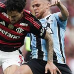 gremio-arranca-empate-com-o-flamengo-no-maracana-pelo-brasileirao