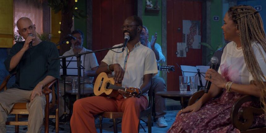 samba-na-gamboa:-roda-do-poeira-pura-mescla-hits do-genero-e-bate-papo
