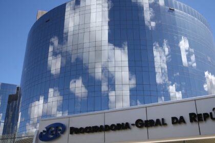 mpf-pede-suspensao-de-concurso-da-marinha