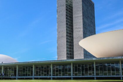 projeto-que-susta-regras-de-aborto-legal-em-criancas-avanca-na-camara