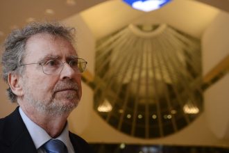 fisico-luiz-davidovich-vence-premio-da-academia-mundial-de-ciencias