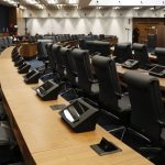 pacote-do-legislativo-do-rio-expoe-pretos-a-discriminacao,-diz-forum