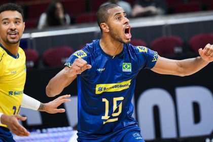 brasil-volta-a-vencer-no-mundial-e-se-garante-nas-oitavas-de-final