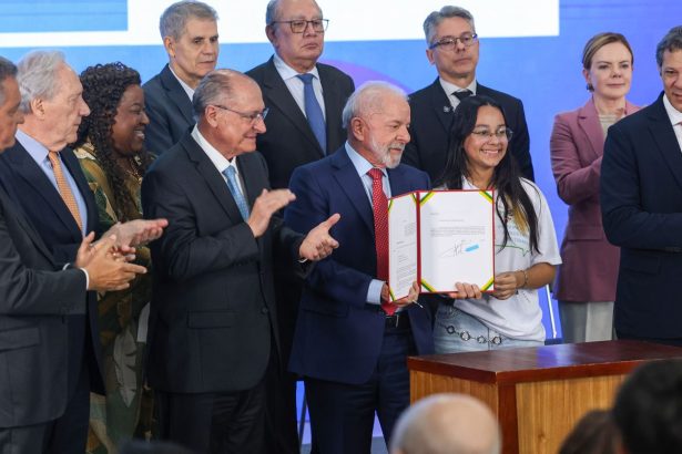 lula-sanciona-lei-contra-adultizacao-de-criancas-nas-redes