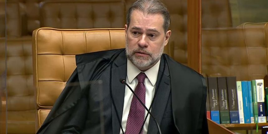 pec-da-blindagem:-dias-toffoli-da-dez-dias-para-camara-se-manifestar