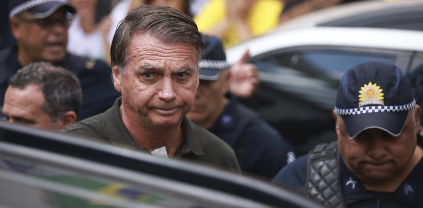 as-implicacoes-internacionais-da-condenacao-de-bolsonaro-na-defesa-da-democracia-constitucional