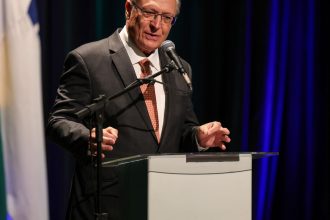 “boa-quimica”-entre-presidentes-vai-ajudar-no-tarifaco,-diz-alckmin