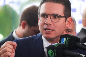 motta-espera-dialogo-entre-brasil-e-eua-apos-fala-de-trump-na-onu