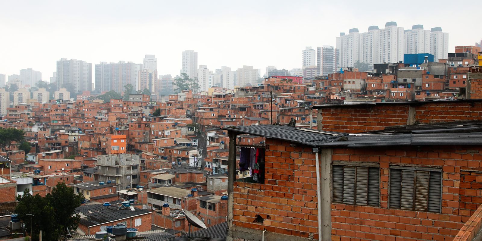 moradores-de-paraisopolis-recebem-endereco-digital