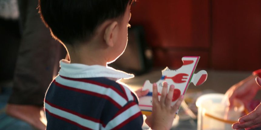 entidade-critica-fala-de-trump-que-ligou-uso-de-paracetamol-a-autismo