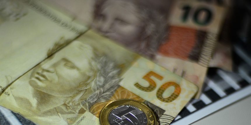 divida-publica-federal-alcanca-r$-8,14-trilhoes-em-agosto