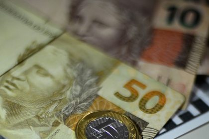 divida-publica-federal-alcanca-r$-8,14-trilhoes-em-agosto