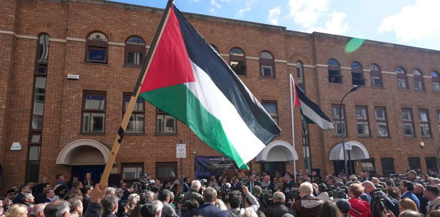 o-reino-unido,-a-franca,-o-canada-e-a-australia-reconheceram-a-palestina-–-o-que-isso-significa?