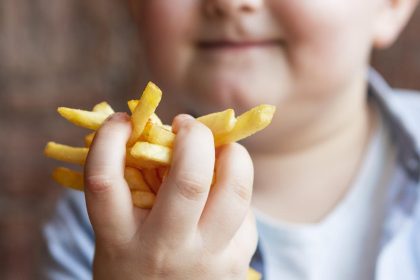 estudo-projeta-impacto-economico-da-obesidade-infantojuvenil-no-sus-ate-2060