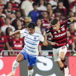 campeonato-brasileiro:-flamengo-e-cruzeiro-empatam-em-maracana-lotado