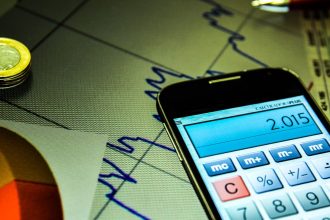 mercado-financeiro-reduz-previsao-de-inflacao-para-4,8%