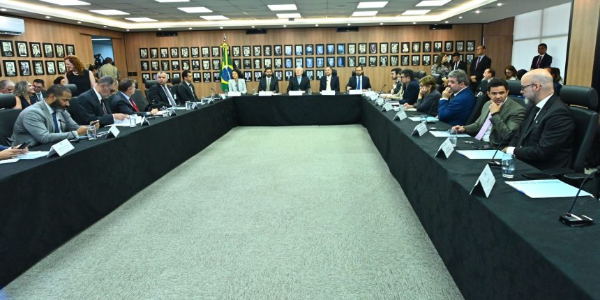 governo-cria-comite-de-enfrentamento-da-crise-do-metanol