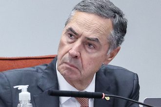 barroso-anuncia-que-vai-deixar-cargo-de-ministro-do-stf