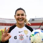 corinthians-goleia-boca-juniors-e-vai-a-semi-da-libertadores-feminina