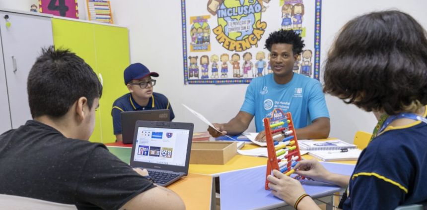 inclusao-pela-metade:-45%-do-publico-alvo-nao-tem-atendimento-educacional-especializado-no-pais