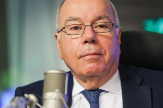 lula-e-trump-devem-se-encontrar-em-breve,-diz-mauro-vieira